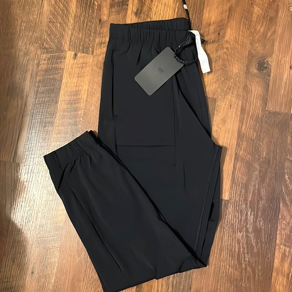 Men’s Fabletics The One Joggers